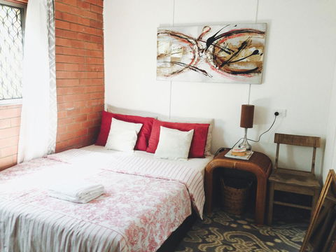 XYL Pets Friendly Seaside Boutique Guesthouse - Darwin Tourism 0