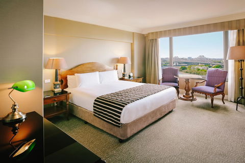 Stamford Plaza Brisbane - Darwin Tourism 9