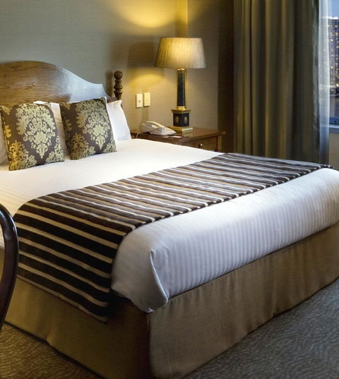 Stamford Plaza Brisbane - Darwin Tourism 32