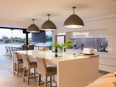 Rumrunner Resort - Darwin Tourism 9