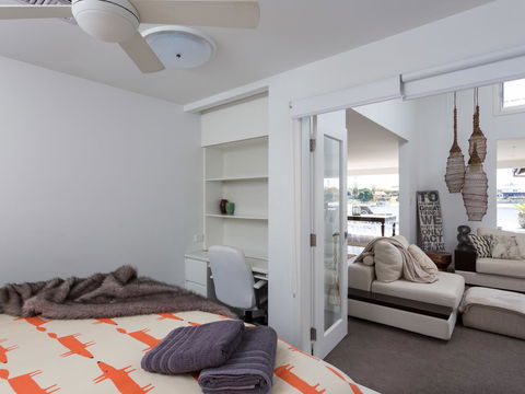Rumrunner Resort - Darwin Tourism 33