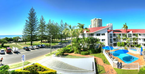Le Beach Apartments - Darwin Tourism 24