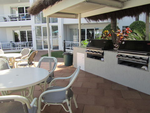 Le Beach Apartments - Darwin Tourism 15