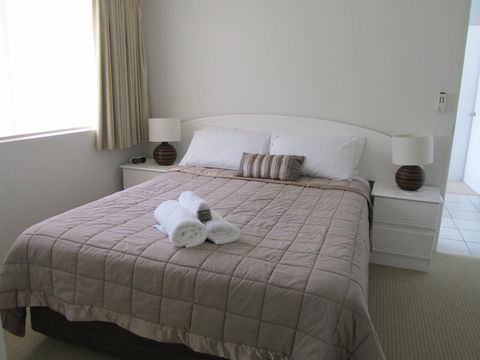 Le Beach Apartments - Darwin Tourism 8