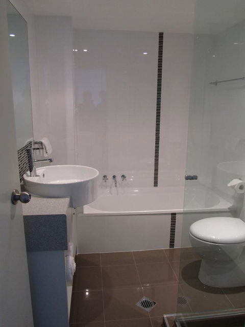 Le Beach Apartments - Darwin Tourism 14