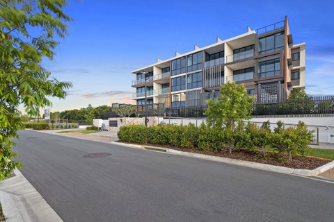 The Residences At The Peninsula - Darwin Tourism 9