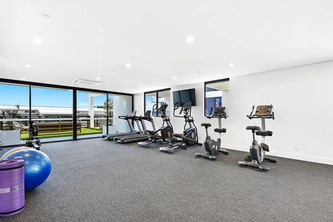 Qube Broadbeach Ocean View Apartments - Darwin Tourism 35