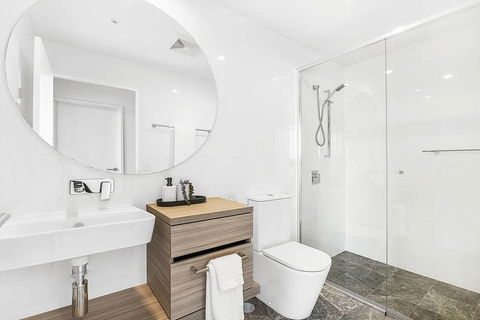 Qube Broadbeach Ocean View Apartments - Darwin Tourism 37