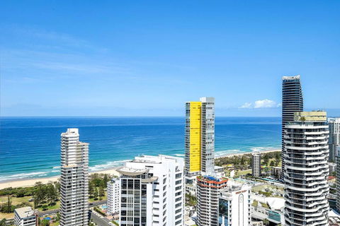 Qube Broadbeach Ocean View Apartments - Darwin Tourism 36