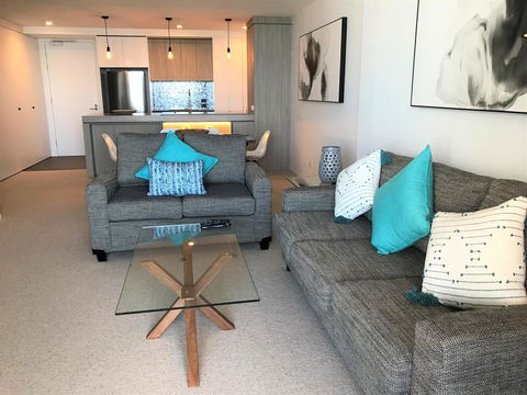 Qube Broadbeach Ocean View Apartments - Darwin Tourism 27