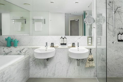Ovolo The Valley Brisbane - Darwin Tourism 2