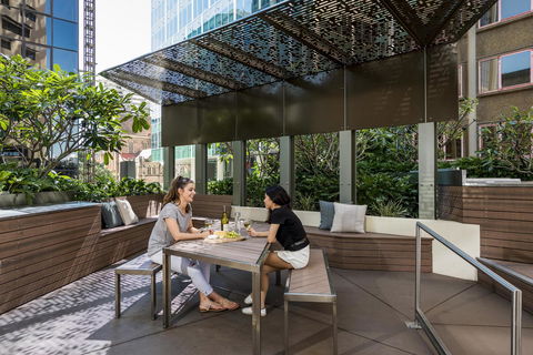 Oaks Brisbane Aurora Suites - Darwin Tourism 11