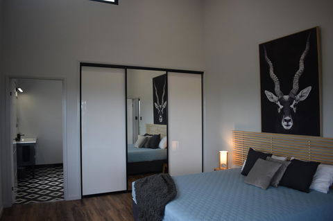 Ironbark House - Darwin Tourism 25