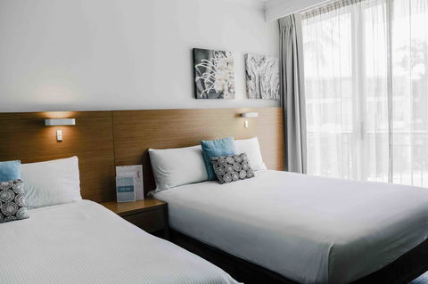 Novotel Cairns Oasis Resort - Darwin Tourism 25
