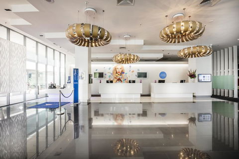 Amora Hotel Brisbane - Darwin Tourism 7