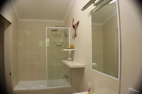 Boutique Bungalows - Darwin Tourism 43