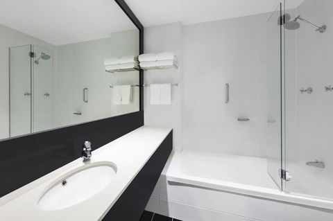 Vibe Hotel Gold Coast - Darwin Tourism 39