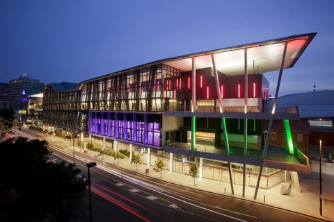 Evolution Apartments - Darwin Tourism 19