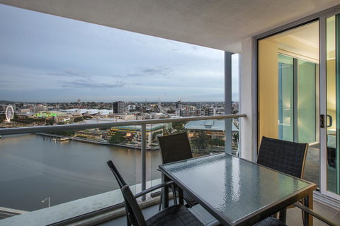 Evolution Apartments - Darwin Tourism 15