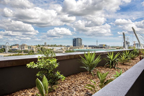 Evolution Apartments - Darwin Tourism 8