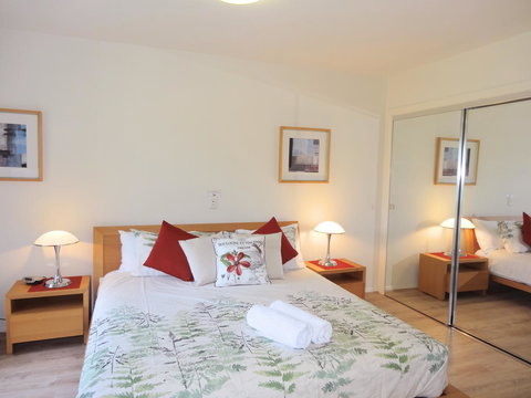 Waterfront Resort Villa With Buggy - Darwin Tourism 14