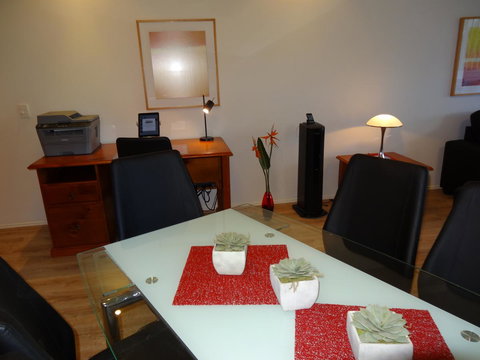 Waterfront Resort Villa With Buggy - Darwin Tourism 8