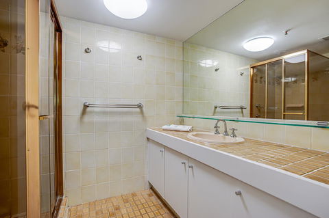 Gemini Court Holiday Apartments - Darwin Tourism 8