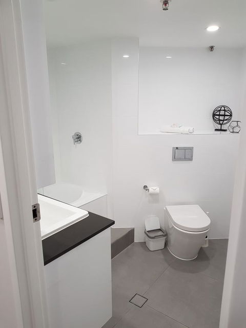 Gemini Court Holiday Apartments - Darwin Tourism 31