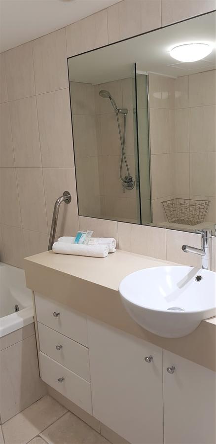 Gemini Court Holiday Apartments - Darwin Tourism 20