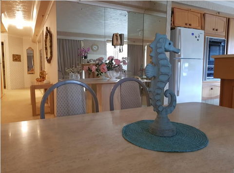 Gemini Court Holiday Apartments - Darwin Tourism 37