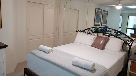 Gemini Court Holiday Apartments - Darwin Tourism 15