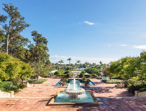 InterContinental Sanctuary Cove Resort, An IHG Hotel - Darwin Tourism 9