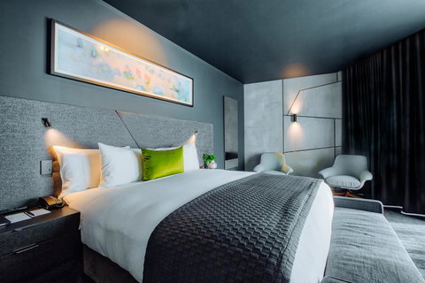 Eatons Hill Hotel - Darwin Tourism 3