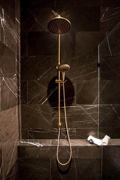 Eatons Hill Hotel - Darwin Tourism 28