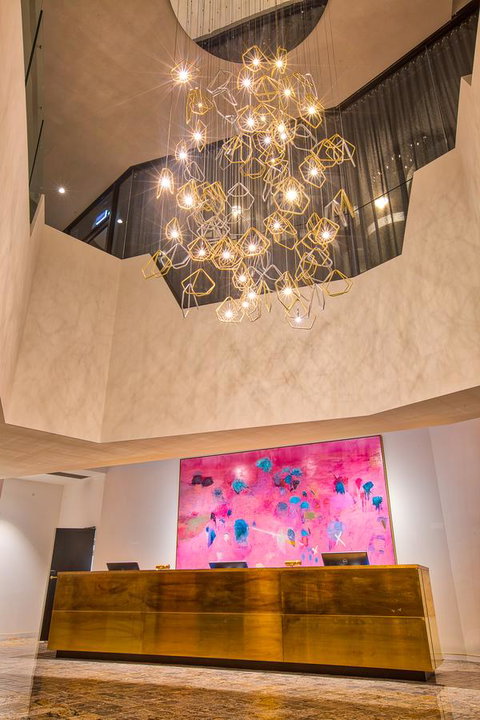 Eatons Hill Hotel - Darwin Tourism 5