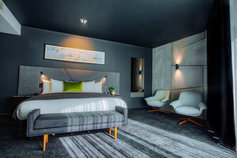 Eatons Hill Hotel - Darwin Tourism 19