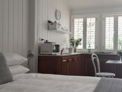 Halcyon On Bardon - Darwin Tourism 0