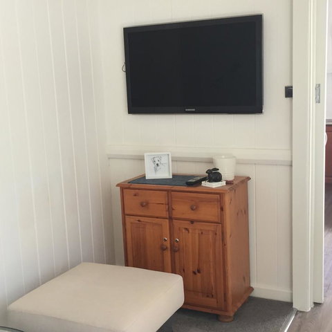 Halcyon On Bardon - Darwin Tourism 14