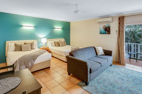 Coral Tree Inn - Darwin Tourism 6