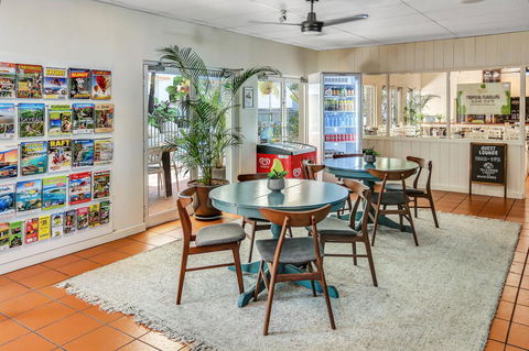 Coral Tree Inn - Darwin Tourism 16