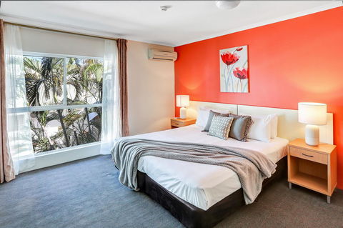 Coral Tree Inn - Darwin Tourism 1