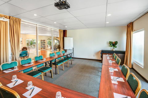 Coral Tree Inn - Darwin Tourism 9