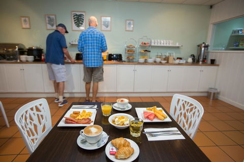 Coral Tree Inn - Darwin Tourism 8