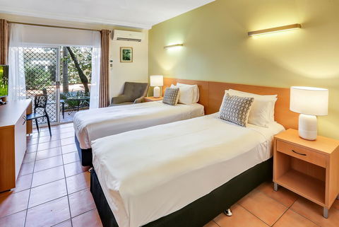 Coral Tree Inn - Darwin Tourism 11