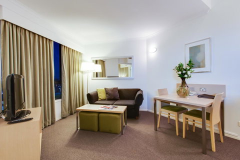 Oakwood Hotel & Apartments Brisbane - Darwin Tourism 3