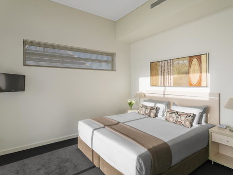 Oaks Brisbane Casino Tower Suites - Darwin Tourism 13