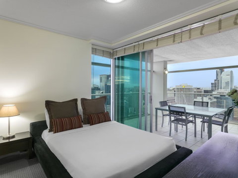 Oaks Brisbane Casino Tower Suites - Darwin Tourism 7