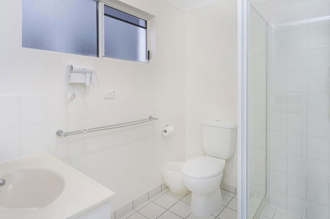 Sunshine Beach Resort - Darwin Tourism 11
