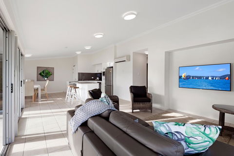 Oasis Apartments On Hamilton Island By HIHA - Darwin Tourism 33