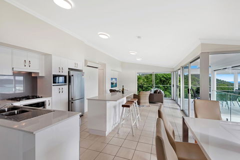 Oasis Apartments On Hamilton Island By HIHA - Darwin Tourism 40
